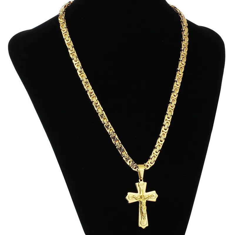 Diyalo Religious Jesus Cross Necklace Men Stainless Steel Crucifix Pendant with Byzantine Chain Necklaces Male Necklace Jewelry