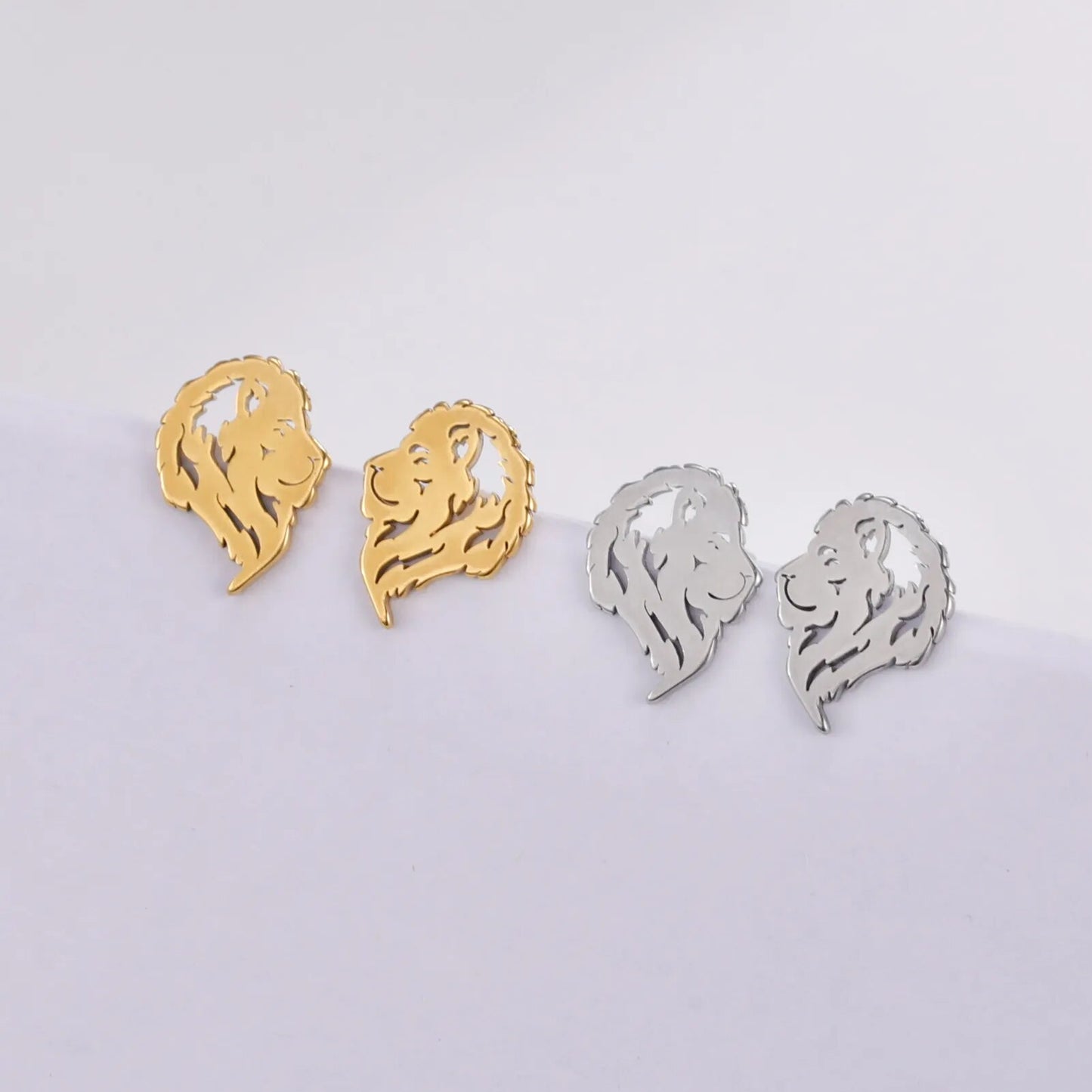 Lion Shape Minimalist Stud Earrings