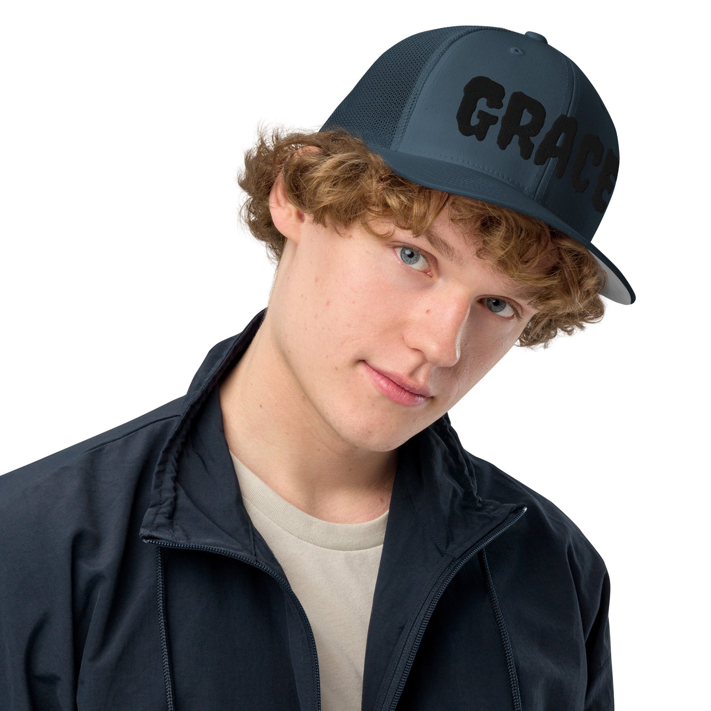 Grace- Closed-back trucker cap